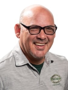 Ricardo Zelaya, Technician